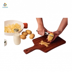 Картофобелачка с черна дръжка 25627/100